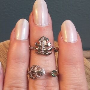 Pavè Palm Leaf Ring Set From Fragrant Jewels